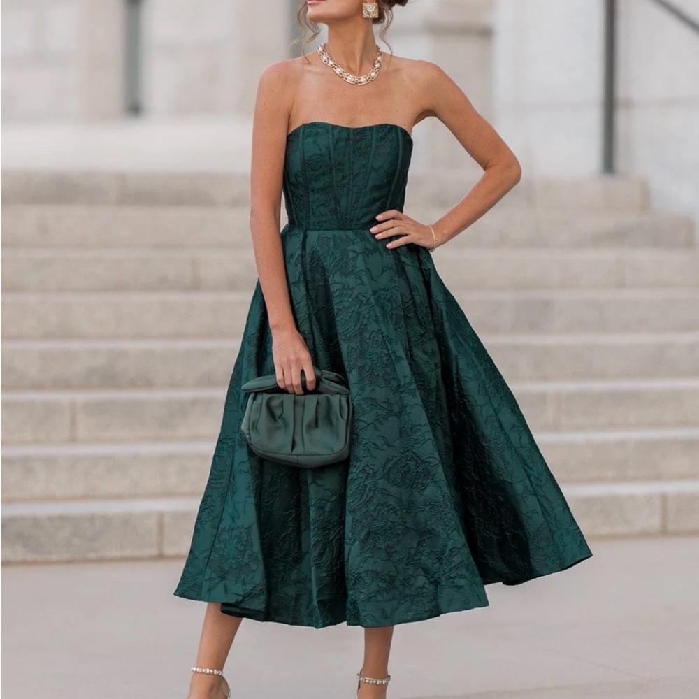 Enchanted to Meet You NWT dress by JessaKae - size 28 SOLD OUT ONLINE